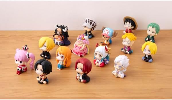 MegaHouse: One Piece - Shanks with Mini Pouch Lookup Series Statue Collectible Vinyl Figure